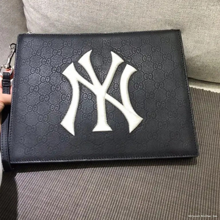 Official Brother Sam 1917M0077 Gucci Bags 0821